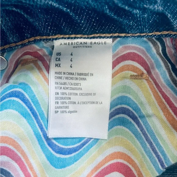NWT American Eagle Highest Rise Sz 4 Baggy Embroidery Women’s Shorts - Picture 9 of 13